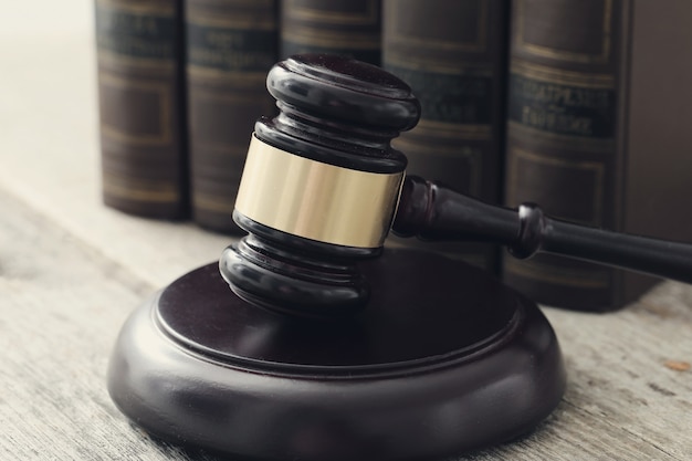 车辆换号是七/新车换号是不是就是相当于过户